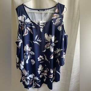 Bloomchic blue floral open sleeved woman’s blouse size 18